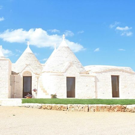I Trulli Del Mulino Villa Locorotondo Eksteriør bilde