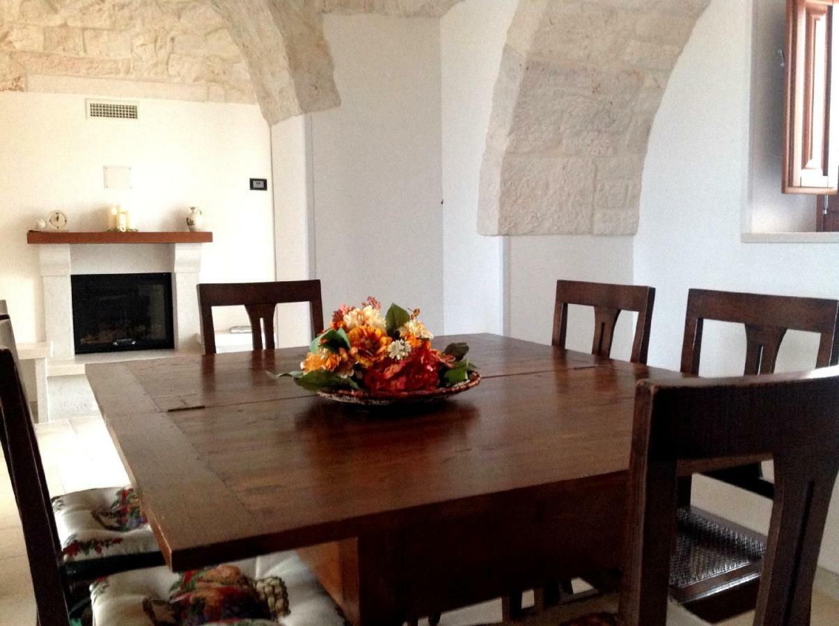 I Trulli Del Mulino Villa Locorotondo Eksteriør bilde
