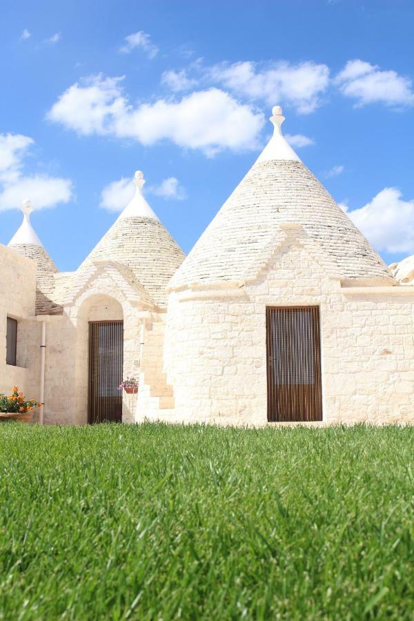 I Trulli Del Mulino Villa Locorotondo Eksteriør bilde